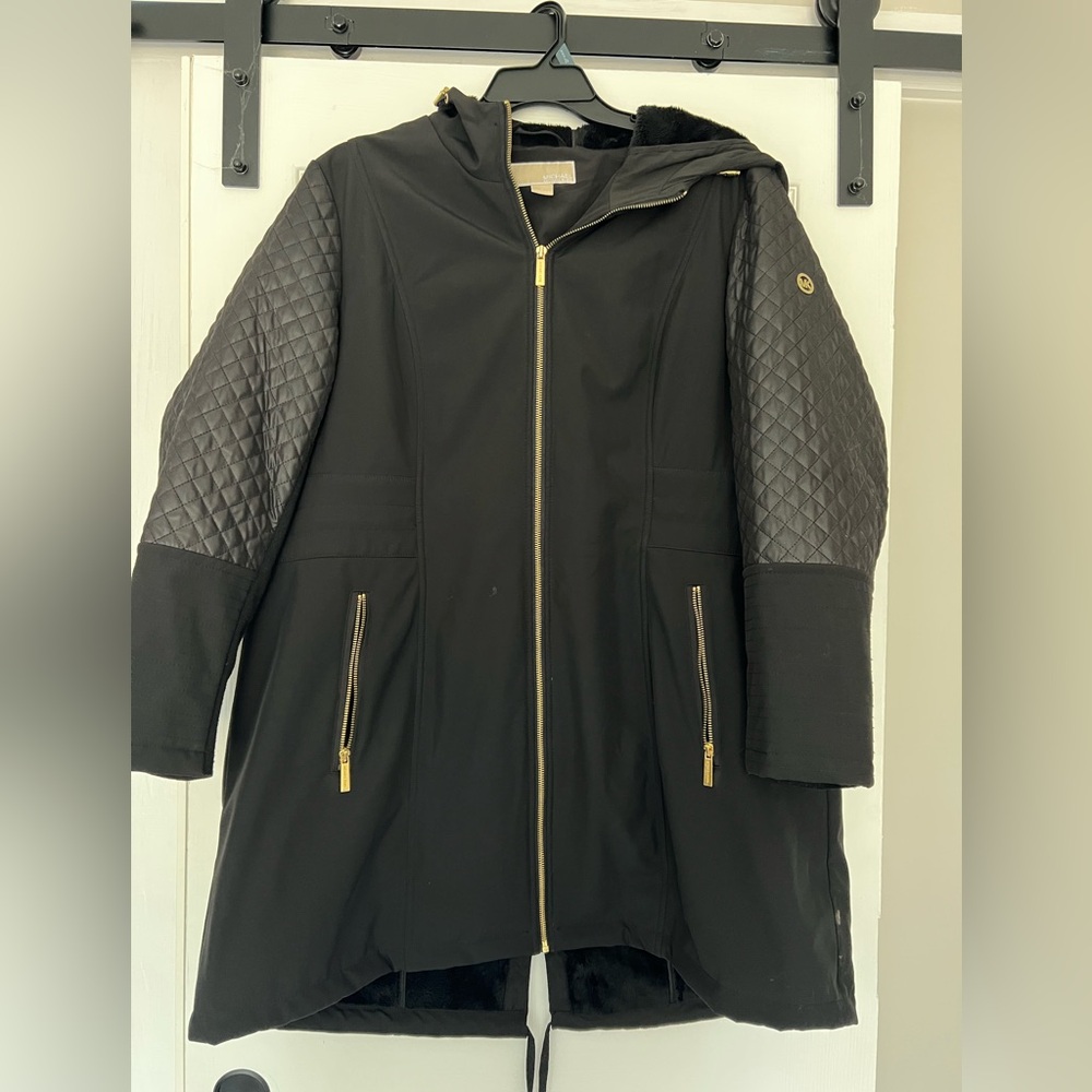 Michael Kors Black Quilted-Sleeve Long Winter Coat